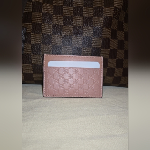 Gucci Embossed GG Cardholder – Nude Pink (AUTHENTIC) - Picture 1 of 4